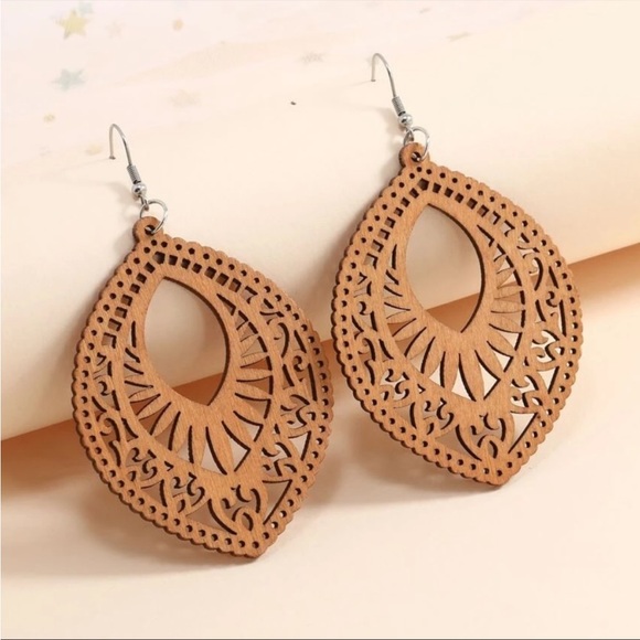 Boho Wood Drop Earrings - Picture 1 of 3